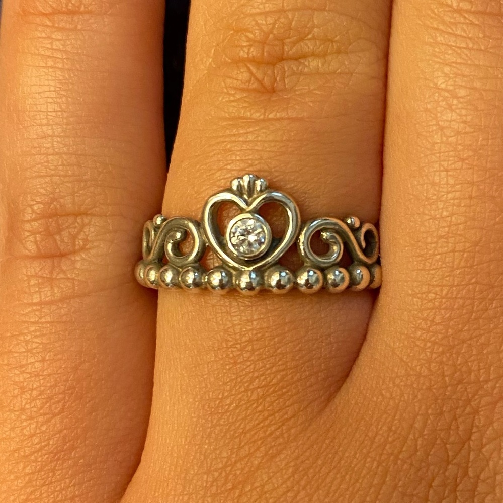 Pandora Princess Tiara Crown Ring
